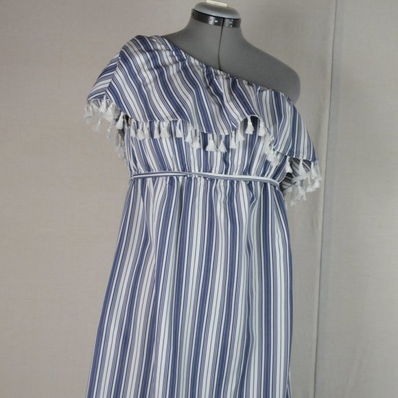 Isabel Maternity | One- shoulder  ruffle  Dress size small  stripe - Picture 3 of 10